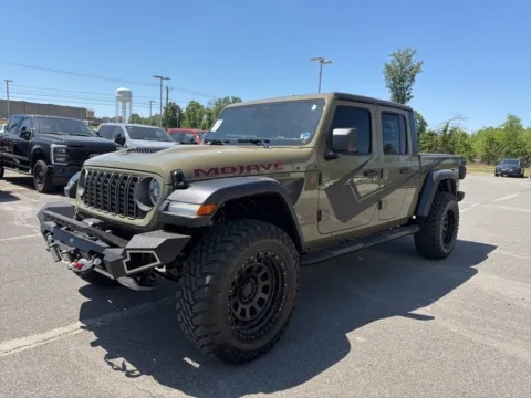 More photos of 2026 Jeep Gladiator Mojave at Smart Ford, VA