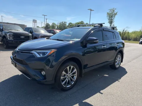 More photos of 2018 Toyota RAV4 Hybrid Limited at Smart Ford, VA