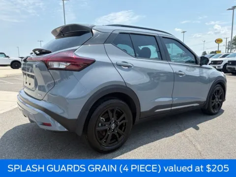 More photos of 2022 Nissan Kicks SR at Smart Ford, VA