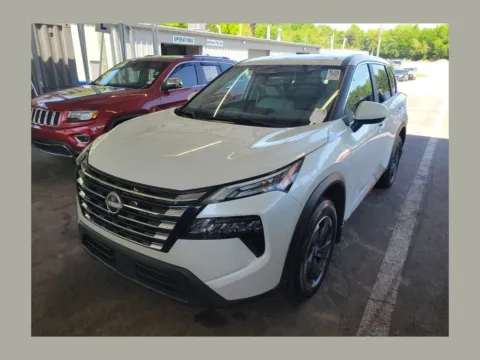 White 2024 Nissan Rogue SV for sale in South Boston, VA