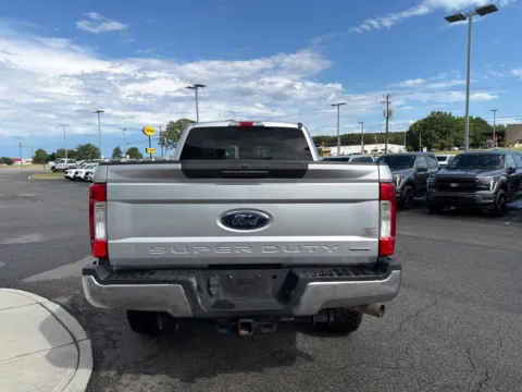 More photos of 2019 Ford F-250SD XLT at Smart Ford, VA