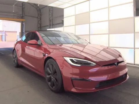 More photos of 2022 Tesla Model S at Smart Ford, VA