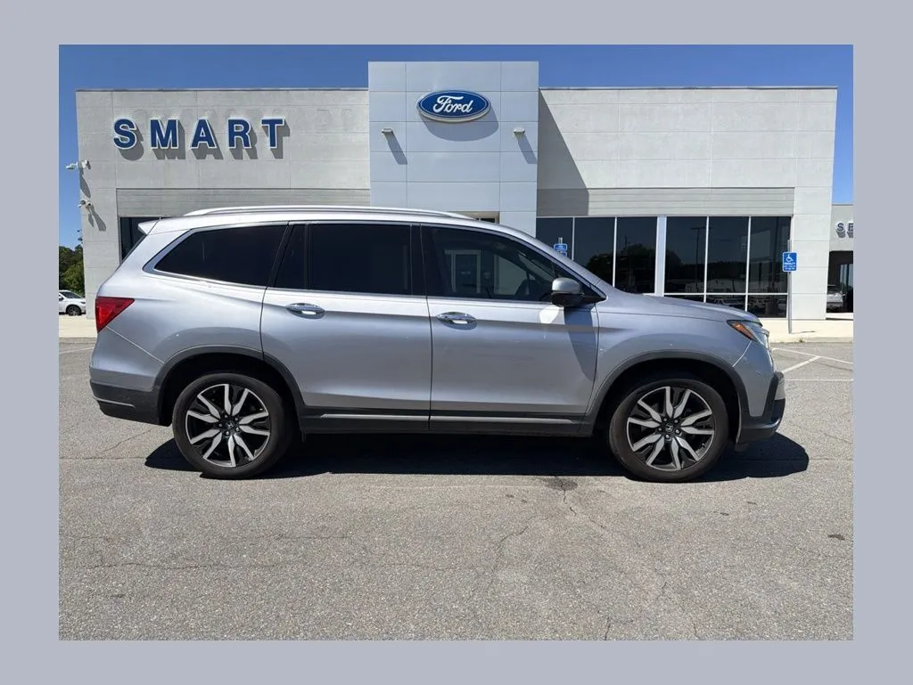 Silver 2019 Honda Pilot Elite for sale in South Boston, VA