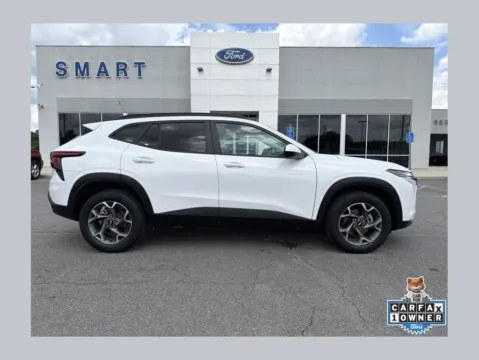 White 2025 Chevrolet Trax LT for sale in South Boston, VA