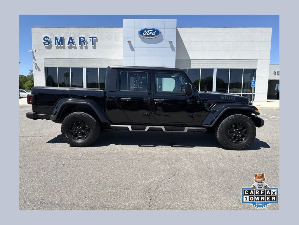 Black 2021 Jeep Gladiator Willys for sale in South Boston, VA
