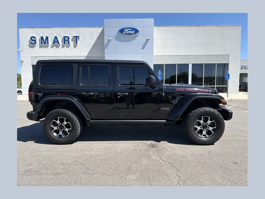 Black 2020 Jeep Wrangler Unlimited Rubicon for sale in South Boston, VA