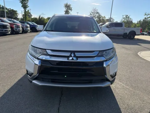 More photos of 2016 Mitsubishi Outlander GT at Smart Ford, VA