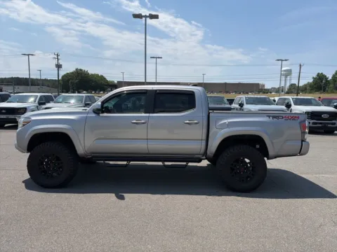 More photos of 2020 Toyota Tacoma TRD Sport at Smart Ford, VA