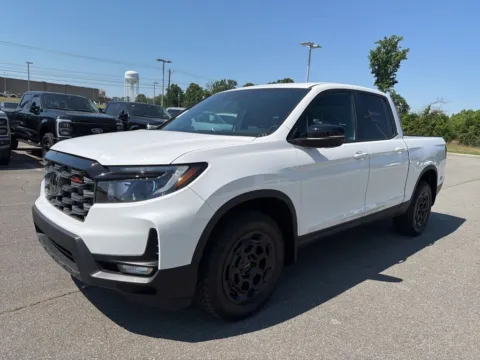 More photos of 2026 Honda Ridgeline TrailSport+ at Smart Ford, VA