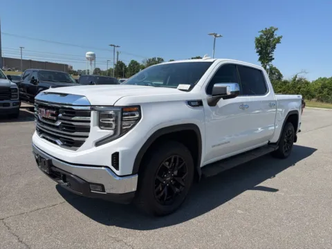 More photos of 2023 GMC Sierra 1500 SLT at Smart Ford, VA