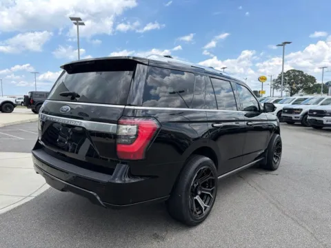 More photos of 2018 Ford Expedition Platinum at Smart Ford, VA
