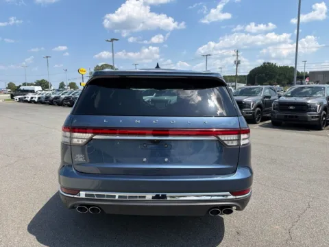 More photos of 2020 Lincoln Aviator Reserve at Smart Ford, VA