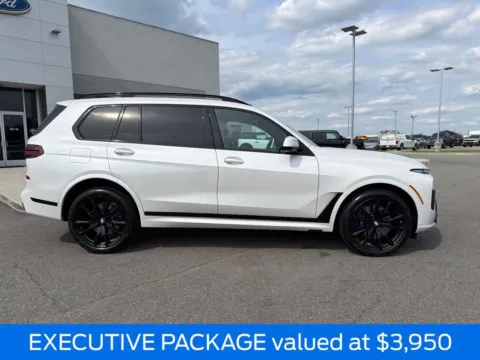 Photos of 2024 BMW X7 xDrive40i for sale in South Boston, VA at Smart Ford