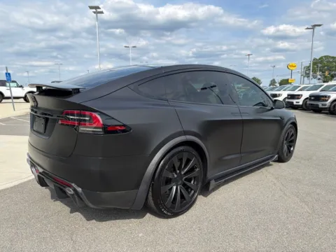 More photos of 2022 Tesla Model X at Smart Ford, VA