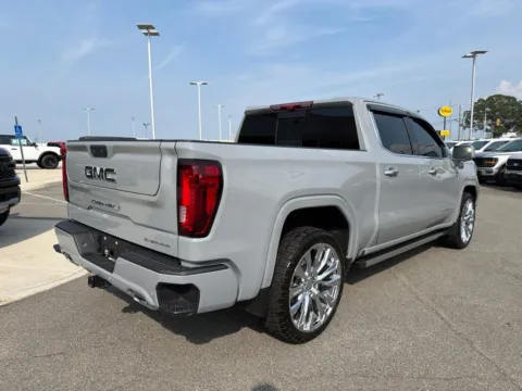 More photos of 2025 GMC Sierra 1500 Denali Ultimate at Smart Ford, VA