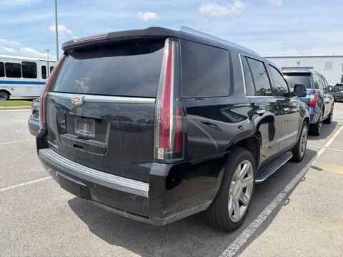More photos of 2019 Cadillac Escalade Luxury at Smart Ford, VA