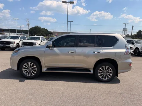More photos of 2023 Lexus GX 460 Luxury at Smart Ford, VA