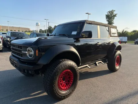 More photos of 2022 Ford Bronco at Smart Ford, VA
