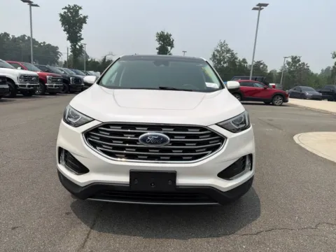 More photos of 2019 Ford Edge SEL at Smart Ford, VA