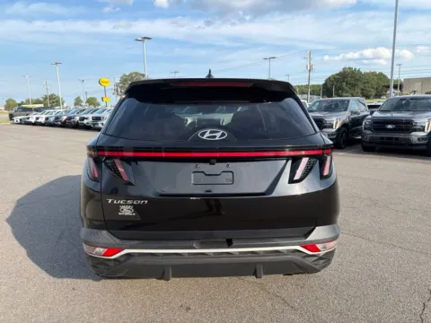 More photos of 2024 Hyundai Tucson SEL at Smart Ford, VA