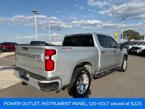 More photos of 2021 Chevrolet Silverado 1500 Custom at Smart Ford, VA