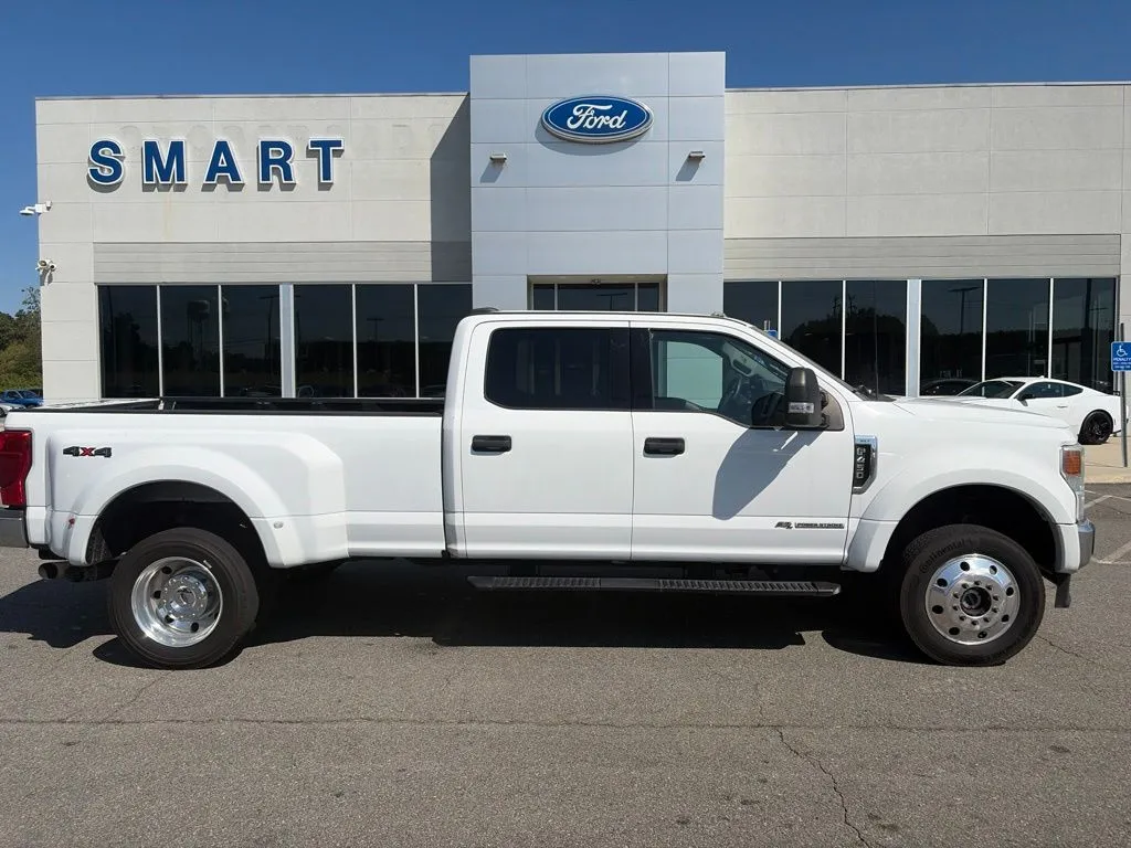 White 2022 Ford F-450SD XLT for sale in South Boston, VA