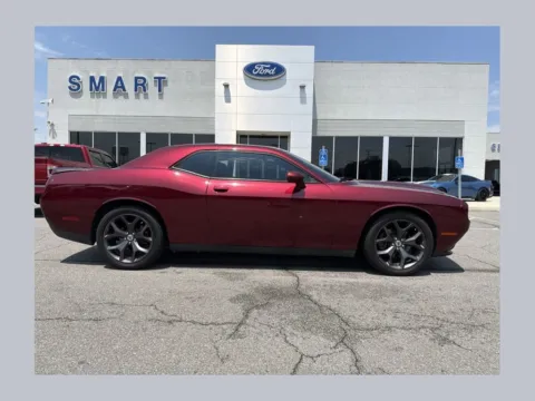Red 2018 Dodge Challenger SXT for sale in South Boston, VA