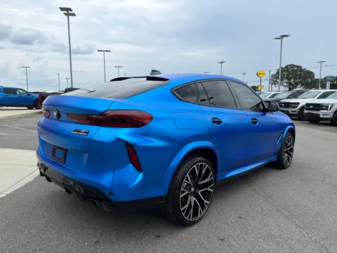 More photos of 2021 BMW X6 M at Smart Ford, VA