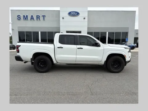 White 2024 Nissan Frontier S for sale in South Boston, VA