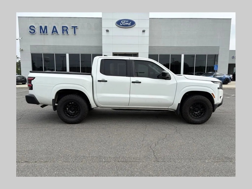 White 2024 Nissan Frontier S for sale in South Boston, VA