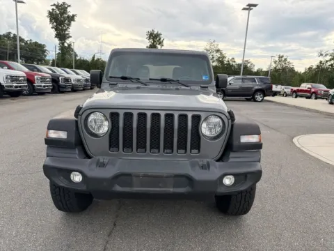 More photos of 2020 Jeep Wrangler Unlimited Sport Altitude at Smart Ford, VA