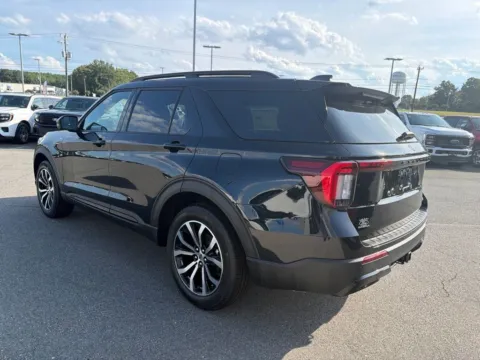 More photos of 2026 Ford Explorer ST-Line at Smart Ford, VA