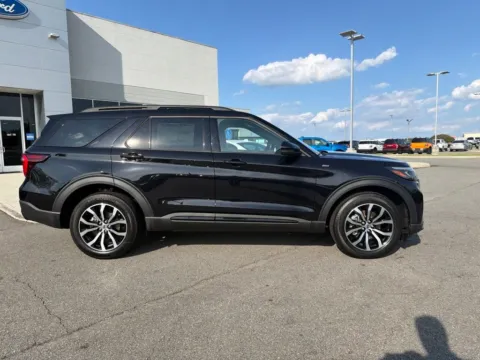 Photos of 2026 Ford Explorer ST-Line for sale in South Boston, VA at Smart Ford