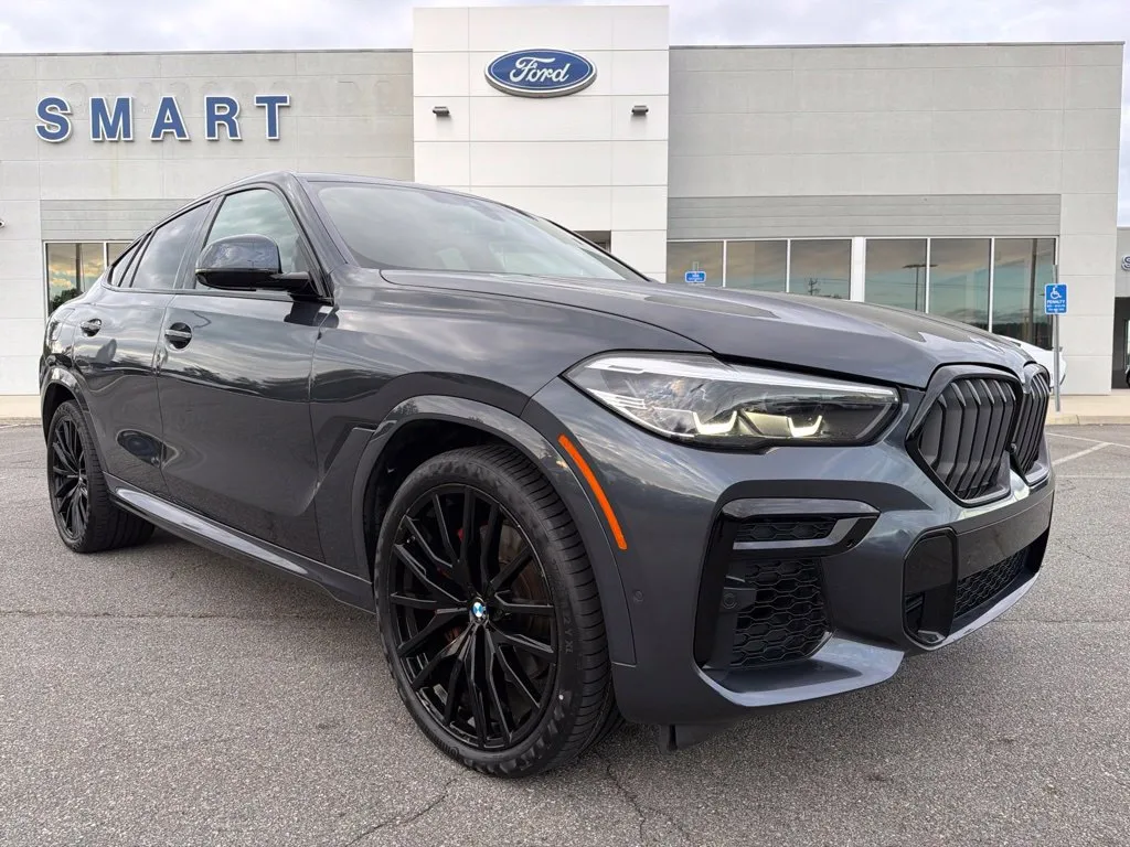 2022 BMW X6 40i