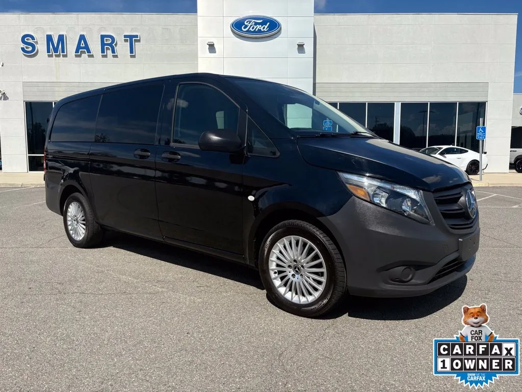 2023 Mercedes-Benz Metris Passenger Van Base