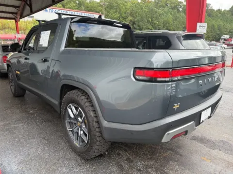 More photos of 2022 Rivian R1T Launch Edition at Smart Ford, VA