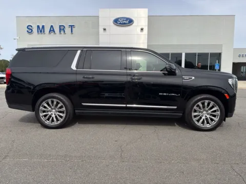 Black 2022 GMC Yukon XL Denali for sale in South Boston, VA