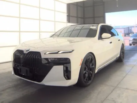 White 2023 BMW 7 Series 760i xDrive for sale in South Boston, VA