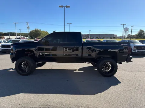 More photos of 2017 Chevrolet Silverado 1500 LT at Smart Ford, VA