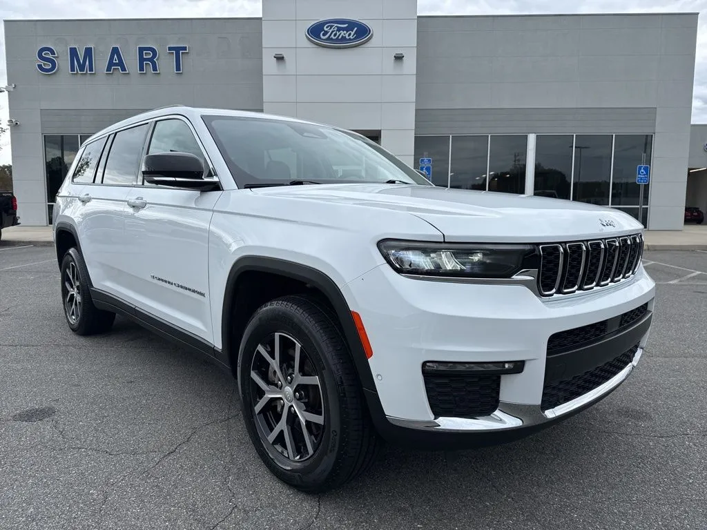 White 2023 Jeep Grand Cherokee L Limited for sale in South Boston, VA