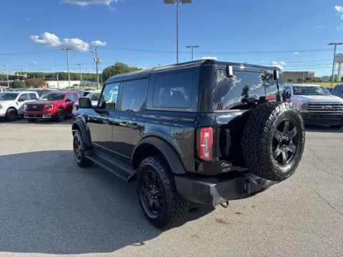 More photos of 2025 Ford Bronco Outer Banks at Smart Ford, VA