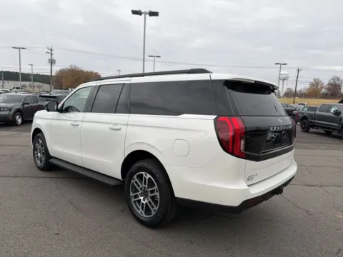 More photos of 2025 Ford Expedition Max Active at Smart Ford, VA