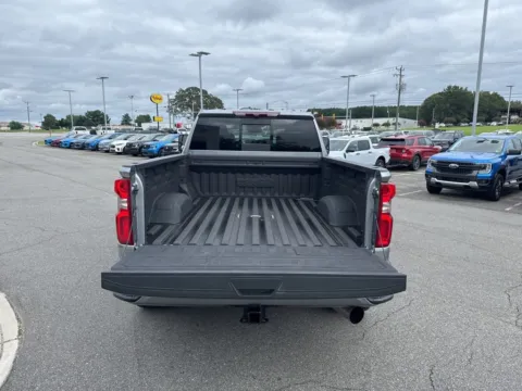 More photos of 2024 Chevrolet Silverado 2500HD High Country at Smart Ford, VA