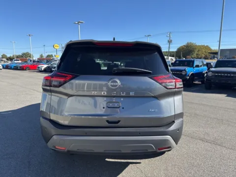 More photos of 2023 Nissan Rogue S at Smart Ford, VA