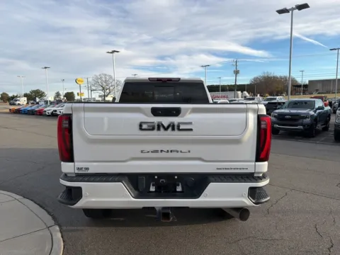 More photos of 2024 GMC Sierra 3500HD Denali Ultimate at Smart Ford, VA