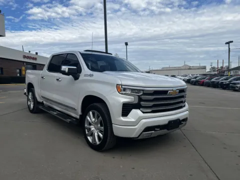 More photos of 2024 Chevrolet Silverado 1500 High Country at MAG CDJR, MO