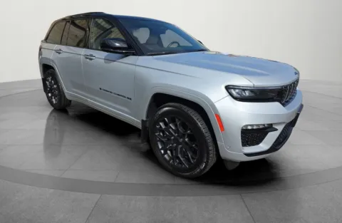 Another view of 2024 Jeep Grand Cherokee 4xe Summit Reserve for sale in Chillicothe, MO at MAG CDJR