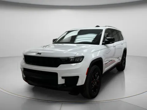 More photos of 2025 Jeep Grand Cherokee L Altitude X at MAG CDJR, MO