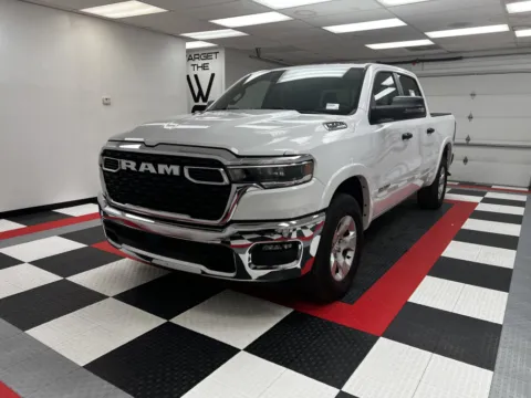 White 2025 Ram 1500 Big Horn for sale in Chillicothe, MO