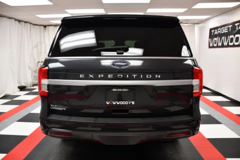 More photos of 2022 Ford Expedition XLT at MAG CDJR, MO